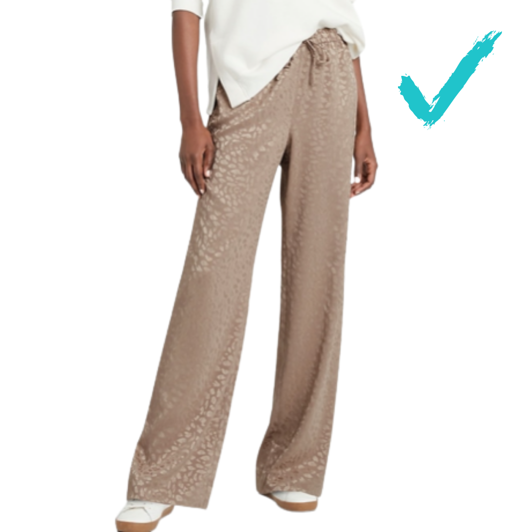 Style Mistakes Petite Women Should Avoid - Cropped Pants